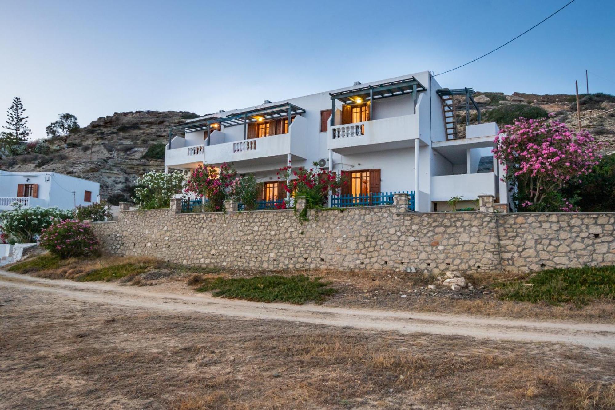 Hotel Sun Week Bay Lefkos  Zewnętrze zdjęcie